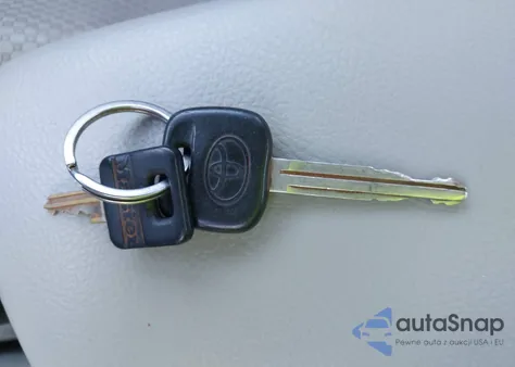 2007 Toyota Yaris from USA, damaged, VIN JTDBT923371061472